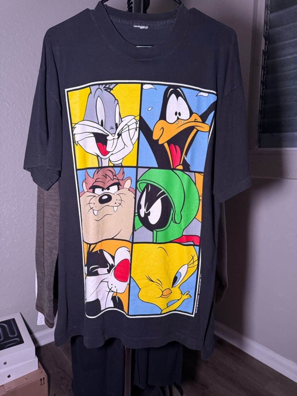 Warner Bros tee